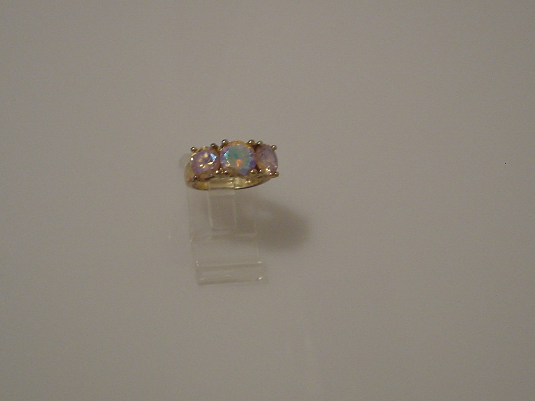 3 stone ring 1